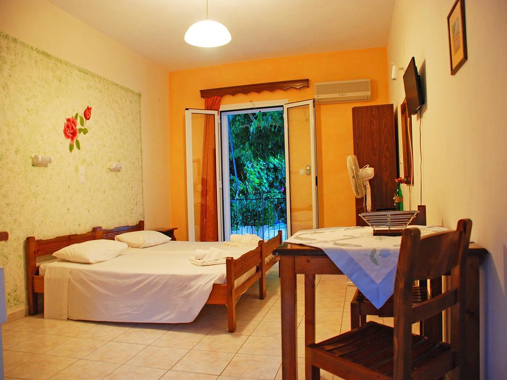 Emilia Apartment Trapezaki (Kefalonia)