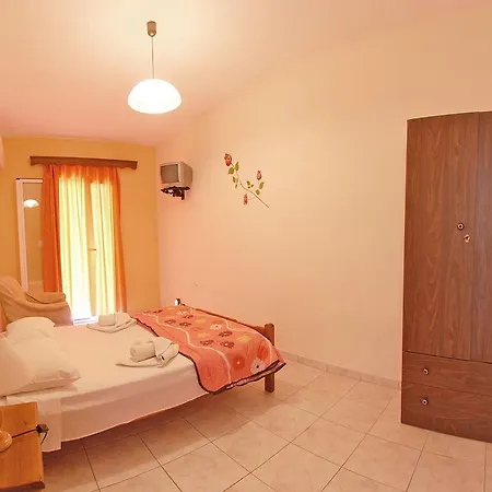 Emilia Apartments Trapezaki  Room photo